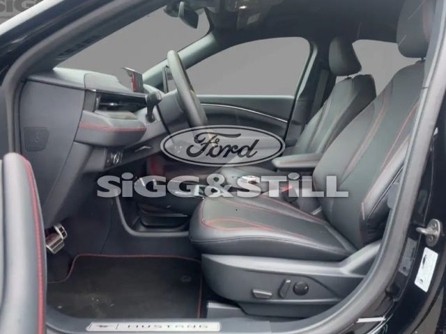 Ford Mustang Mach-E AWD Premium