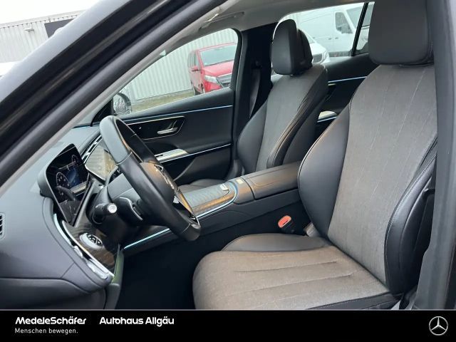 Mercedes-Benz E 220 AVANTGARDE E 220 d Estate