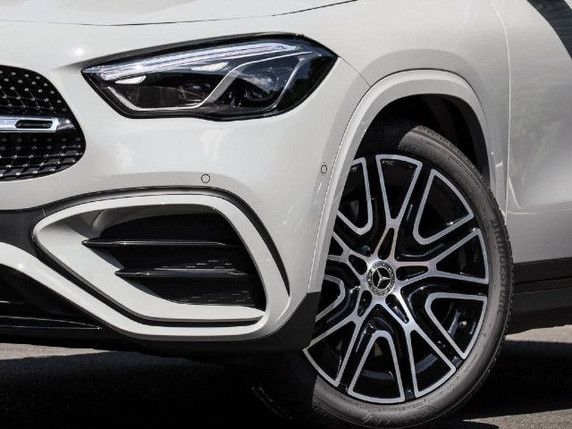 Mercedes-Benz GLA 250 4MATIC