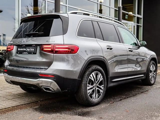 Mercedes-Benz GLB 200 4MATIC GLB 200 d