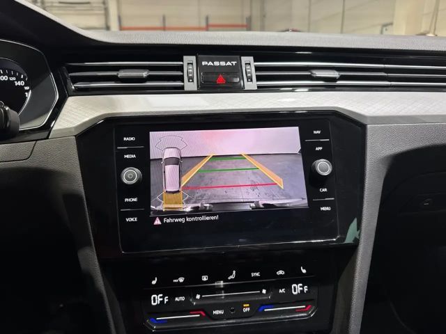 Volkswagen Passat 2.0 TDI Business DSG Variant