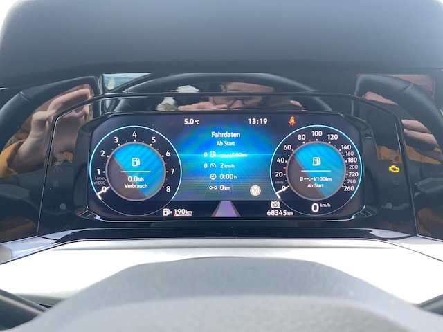 Volkswagen Golf 1.0 TSI Variant