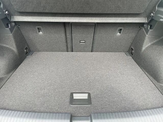 Volkswagen T-Roc GOAL KLIMA NAVI ALU AHK-abnehmbar Digitales Cockpi