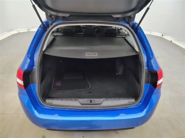 Peugeot 308 PureTech Style