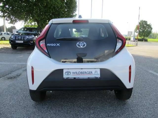 Toyota Aygo Hatchback Play VVT-i