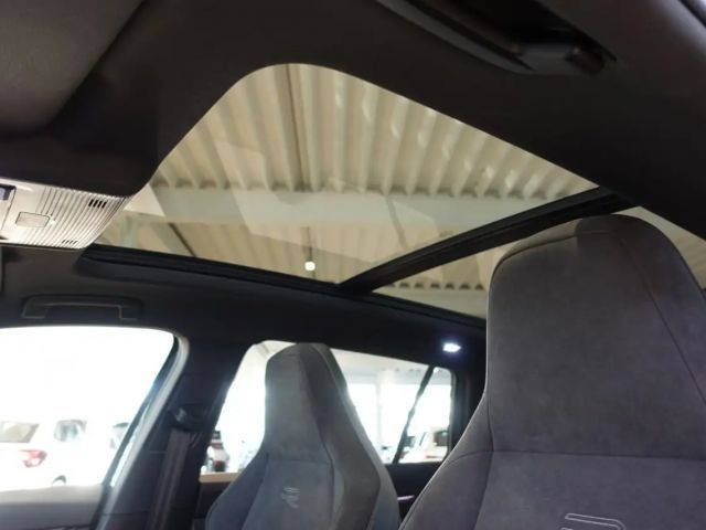 Volkswagen Golf DSG R-Line Variant