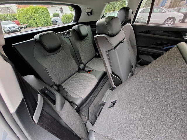 Volkswagen Tayron 1.5 eTSI eHeck AHK Kamera 7 Sitzer LED-Plus