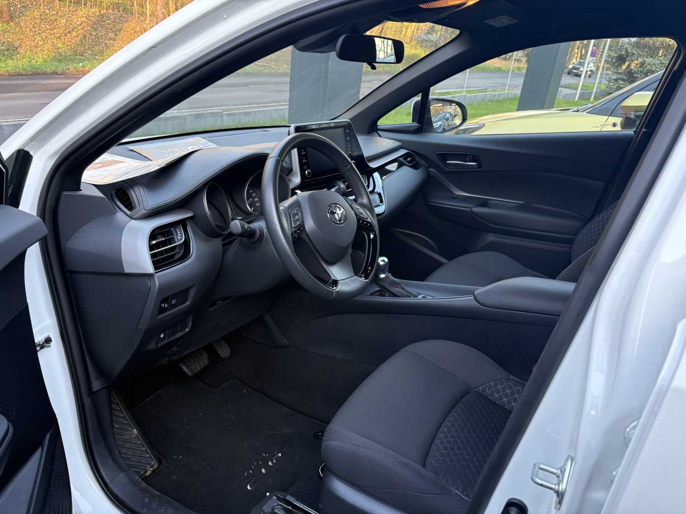 Toyota C-HR 5-deurs Basis