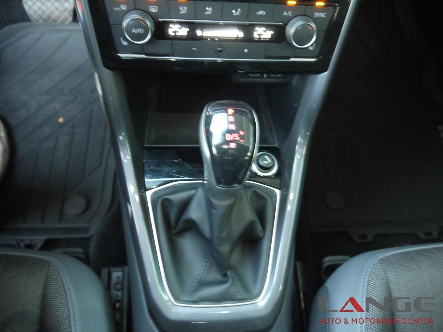 Volkswagen T-Cross DSG Style