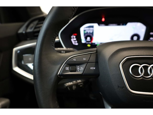 Audi Q3 35 TFSI S-Line S-Tronic