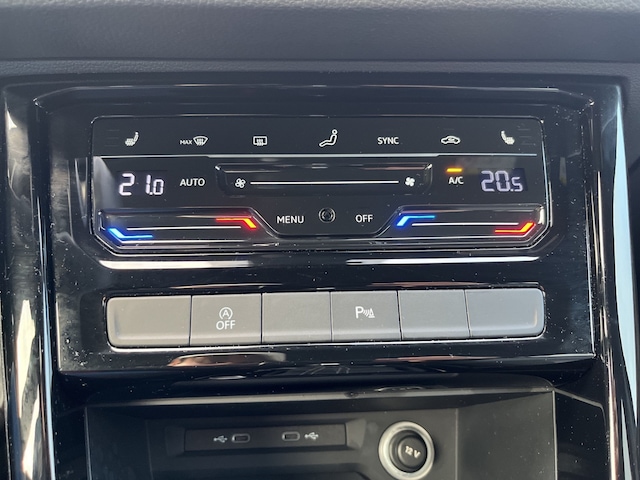 Volkswagen Touran 1.5 TSI DSG Highline R-Line