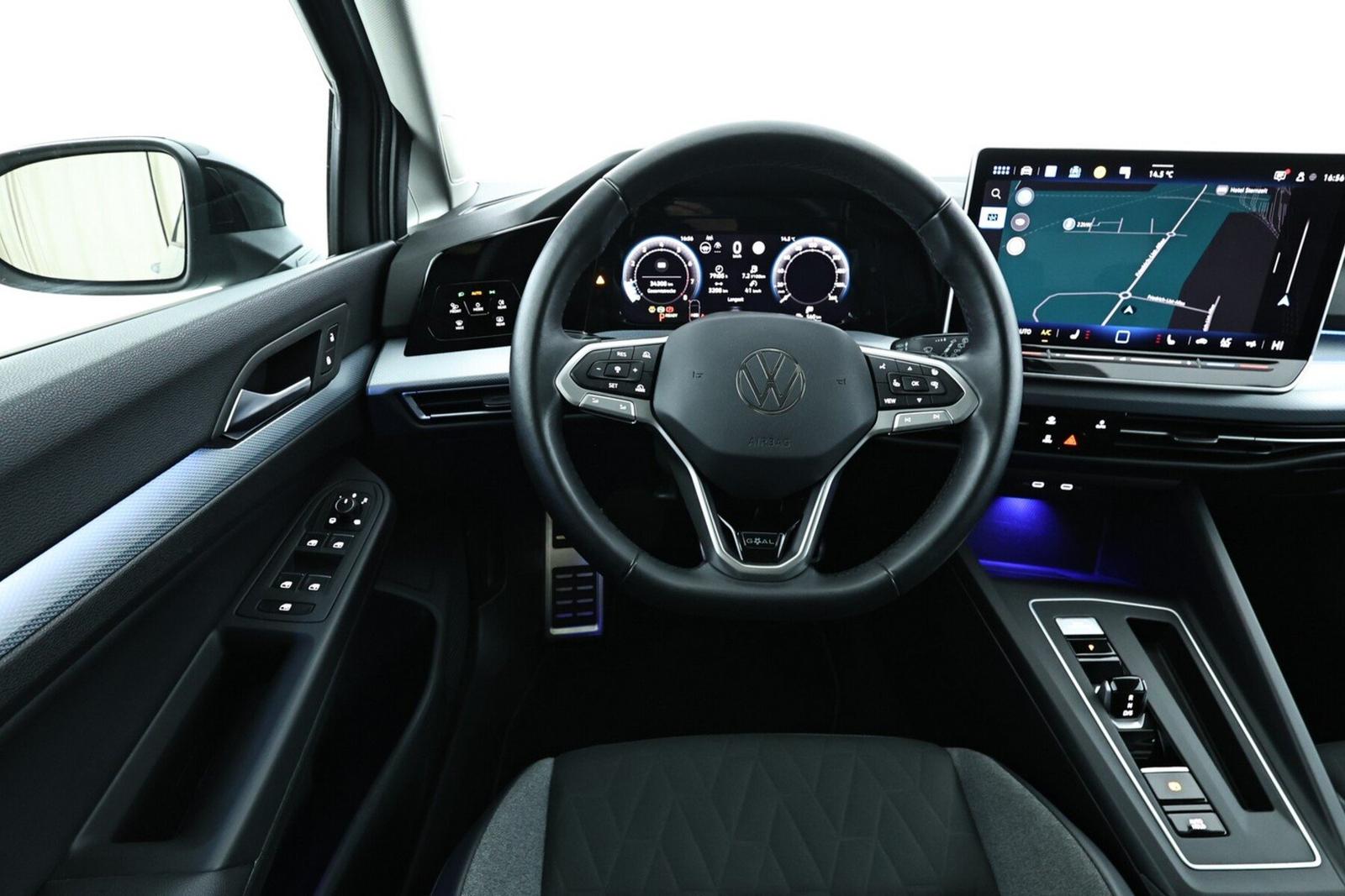 Volkswagen Golf 1.5 eTSI