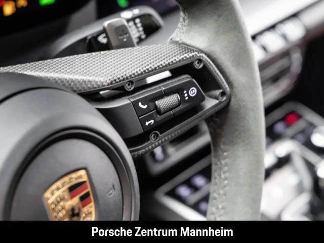 Porsche 992 Carrera Coupé