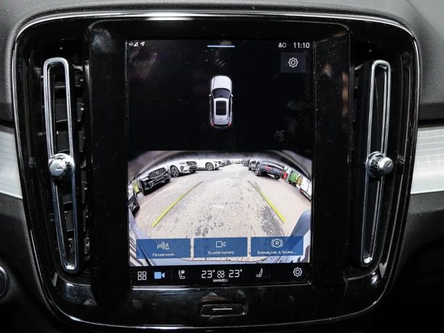 Volvo XC40 Dark Plus