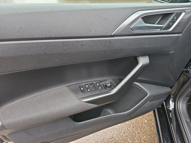 Volkswagen Polo 1.0 TSI DSG Style