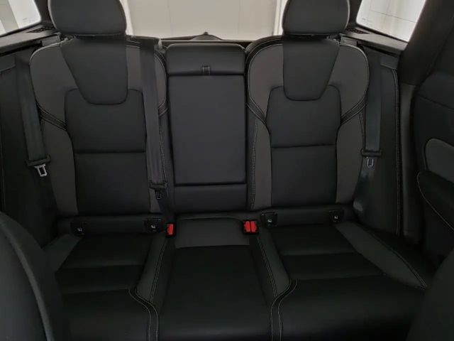 Volvo XC60 AWD R-Design Recharge T6