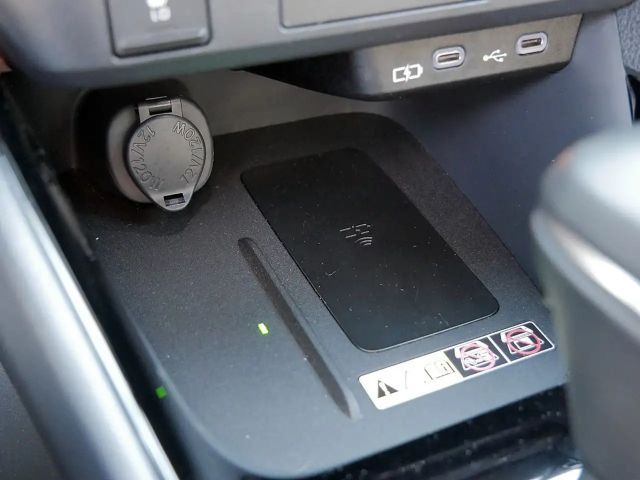 Toyota Yaris Hatchback Hybride Style