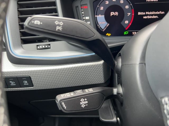 Audi A1 30 TFSI Allstreet S-Tronic