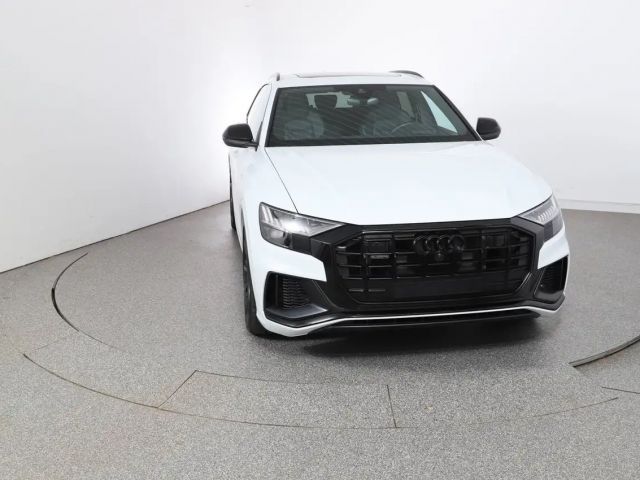 Audi Q8 60 TFSI Hybride Quattro