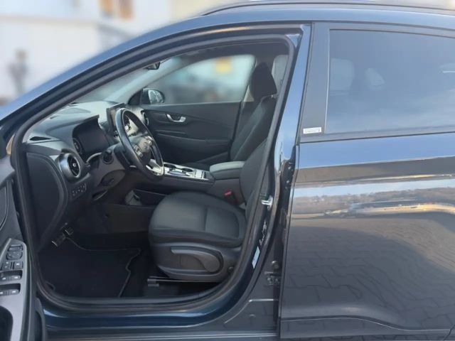 Hyundai Kona 2WD Trend