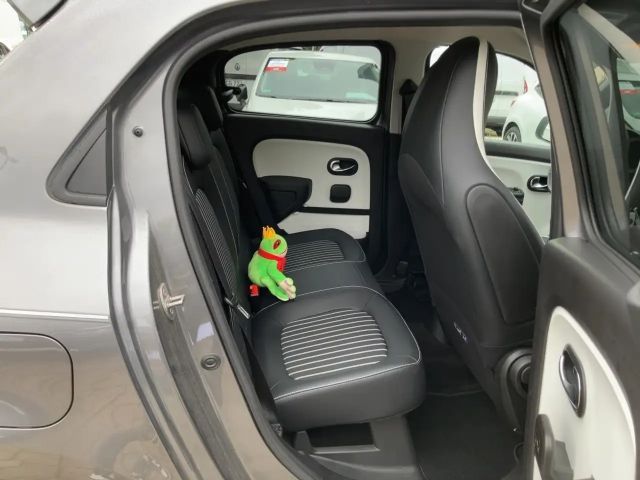 Renault Twingo E-Tech Techno