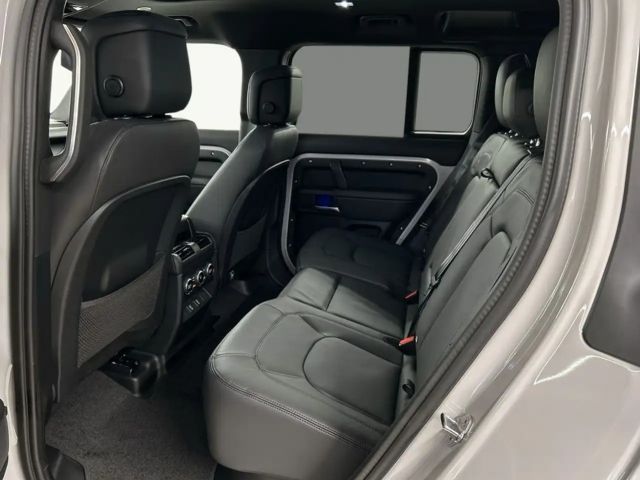 Land Rover Defender 110 Dynamic HSE