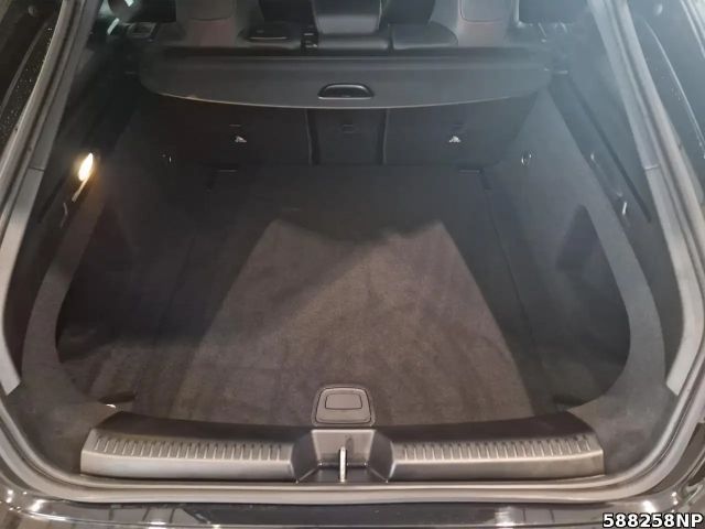 Mercedes-Benz CLA 200 AMG Line