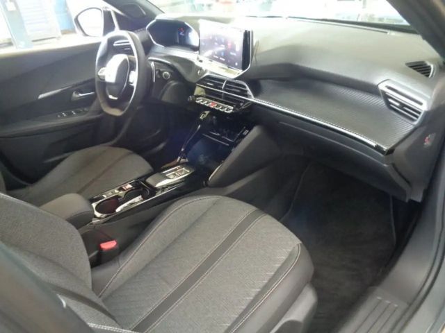 Peugeot 2008 Allure Pack EAT8