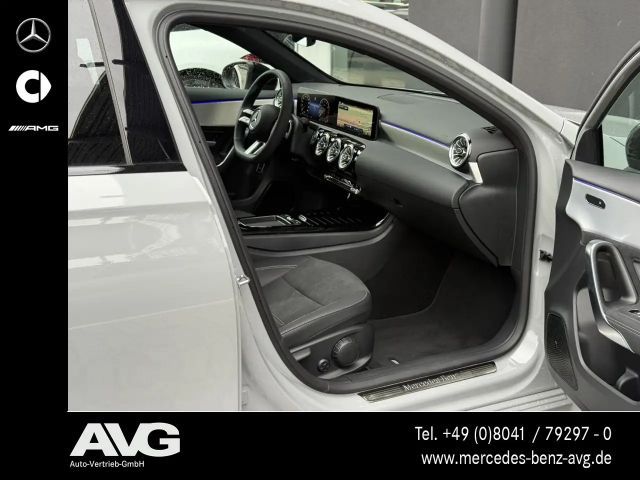 Mercedes-Benz A 200 AMG Line