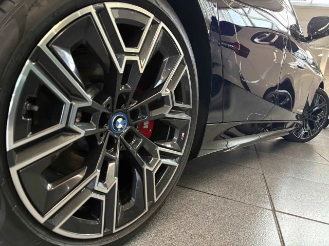 BMW i5 M-Sport Sedan eDrive40