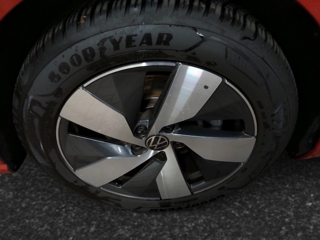 Volkswagen Passat 1.5 eTSI Business DSG