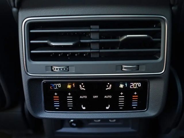 Audi SQ7 TFSI EXCLUSIVE B&O ADVANCED OLED CARBON STDH