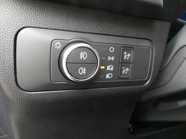 Ford Kuga 4x4 AWD Active Hybrid