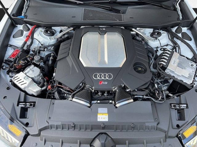 Audi A6 e-tron Avant Performance Quattro