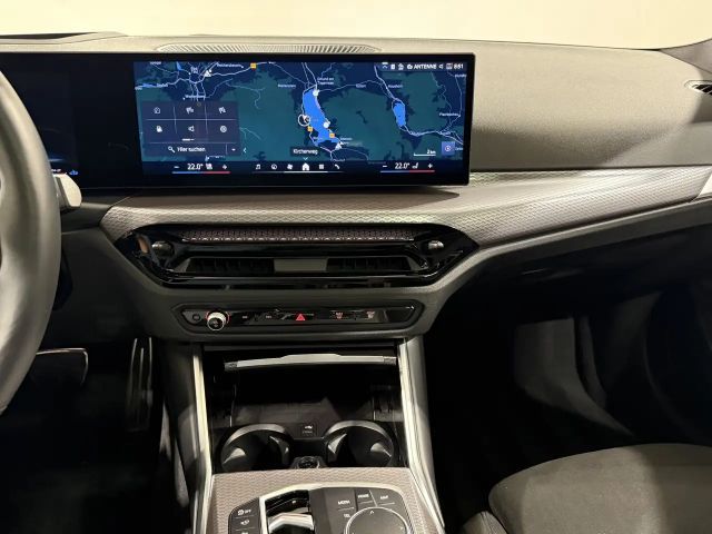 BMW 330 330d M-Sport Touring xDrive