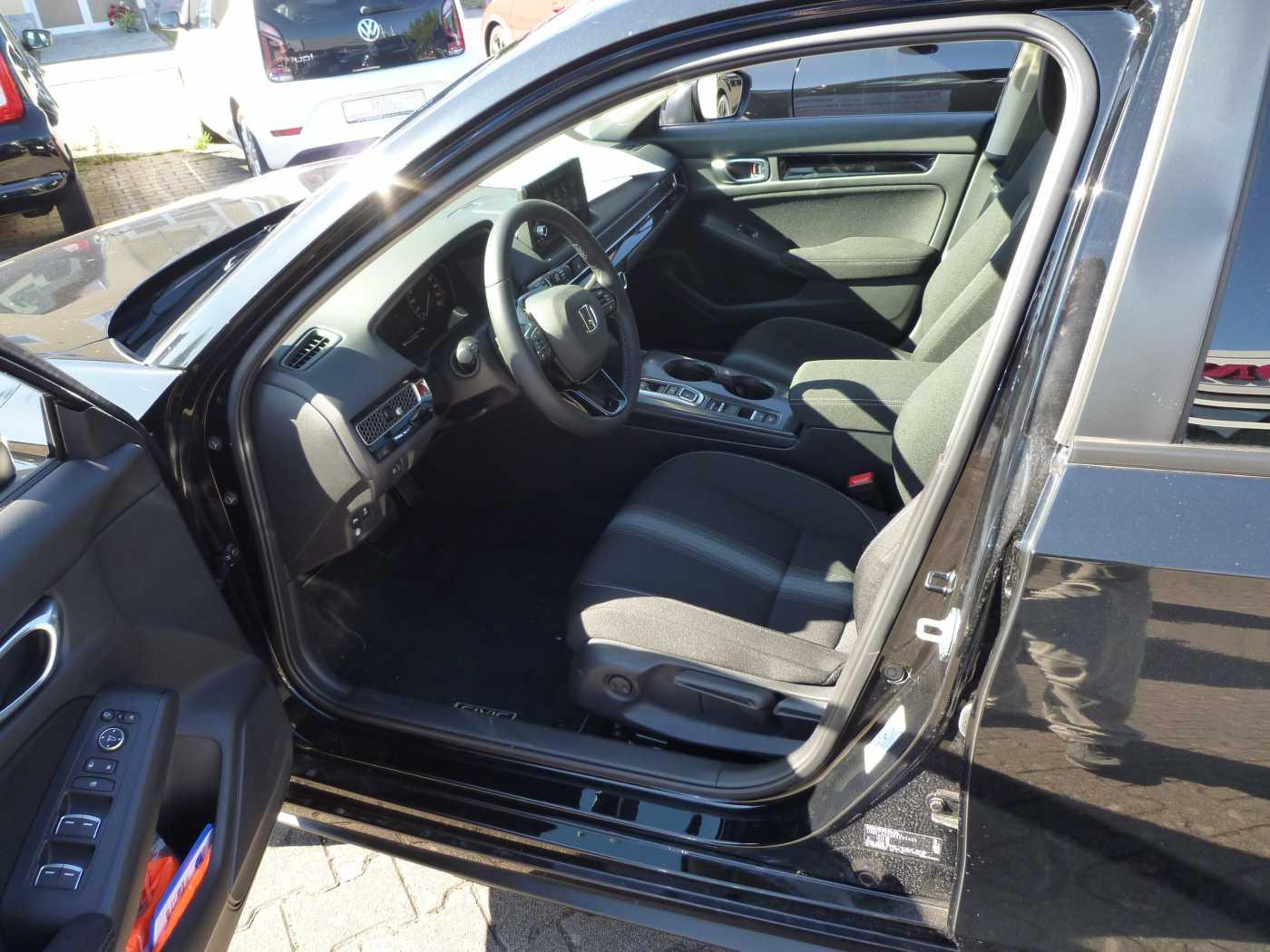 Honda Civic 2.0 Elegance Hybrid e:HEV i-MMD