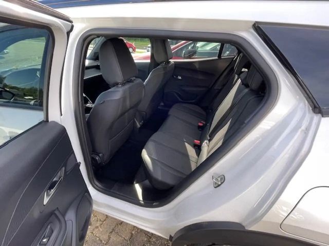 Peugeot 2008 Allure Pack EAT8