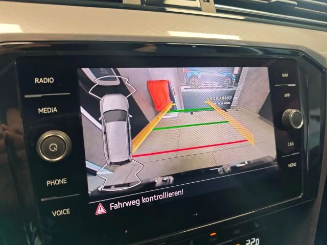 Volkswagen Passat 2.0 TDI Business DSG Variant