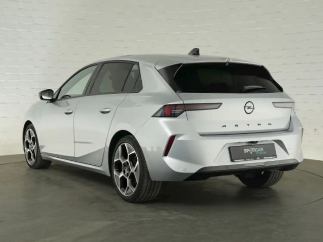 Opel Astra Ultimate