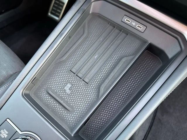 Volkswagen T-Roc 1.5 eTSI R-Line