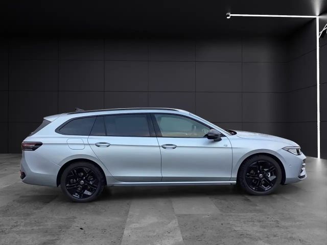 Volkswagen Passat R-Line Style