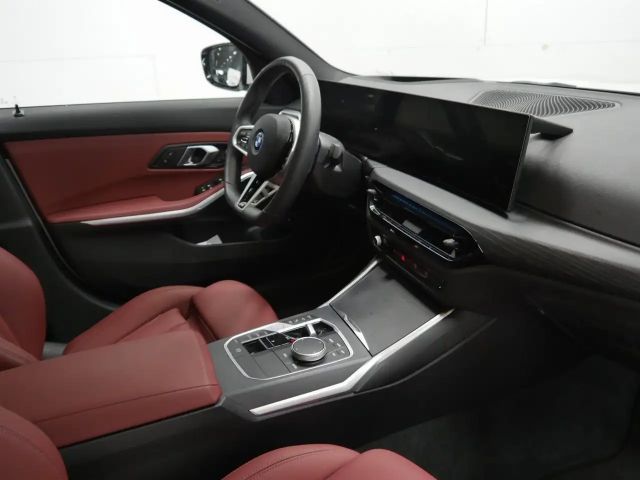 BMW 330 330e M-Sport Touring