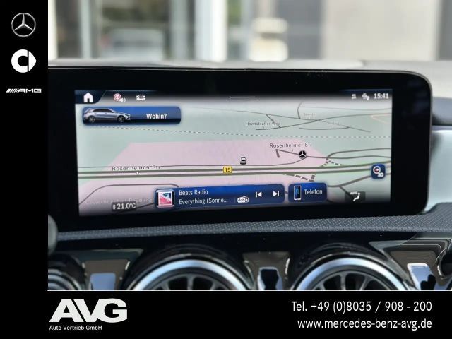 Mercedes-Benz A 200 AMG Line