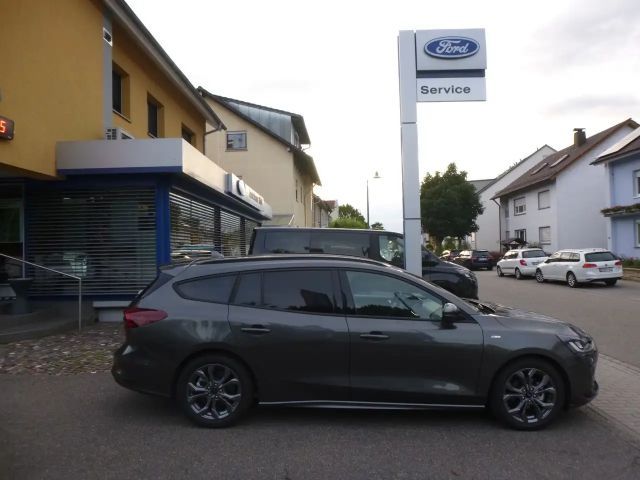 Ford Focus EcoBoost ST Line Wagon