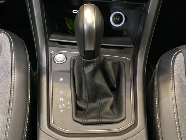 Volkswagen Touran 1.5 TSI DSG