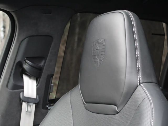 Porsche Cayenne E-Hybrid Turbo