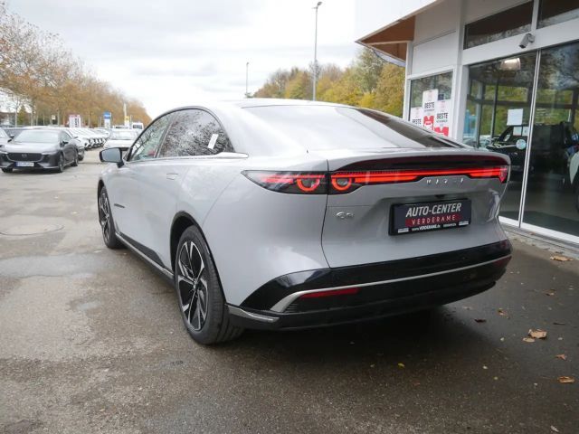 Mazda 6e Plus Takumi