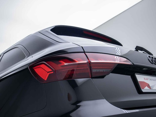 Audi A4 40 TDI Avant S-Tronic