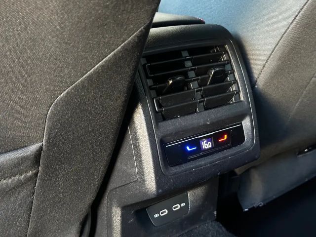 Volkswagen Golf DSG GTI