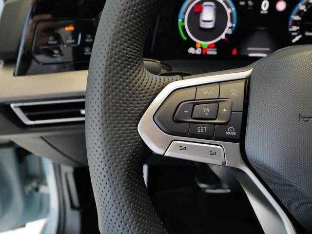 Volkswagen Golf GTE Golf VIII IQ.Drive